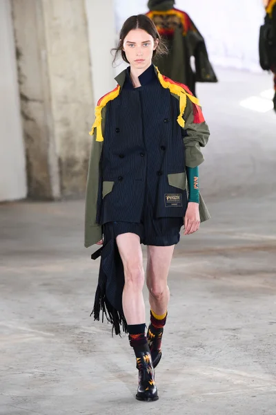 Look 54